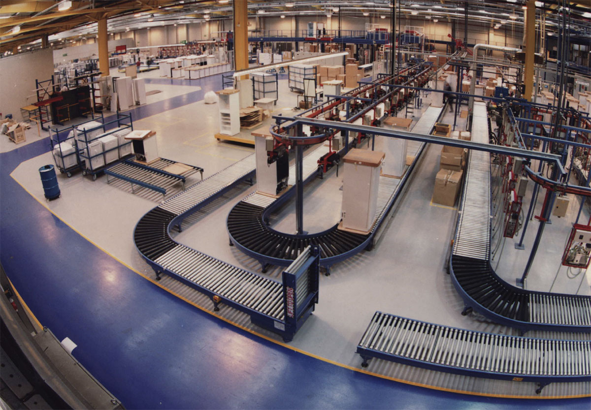 Colourful Industrial Flooring in a warehouse setting